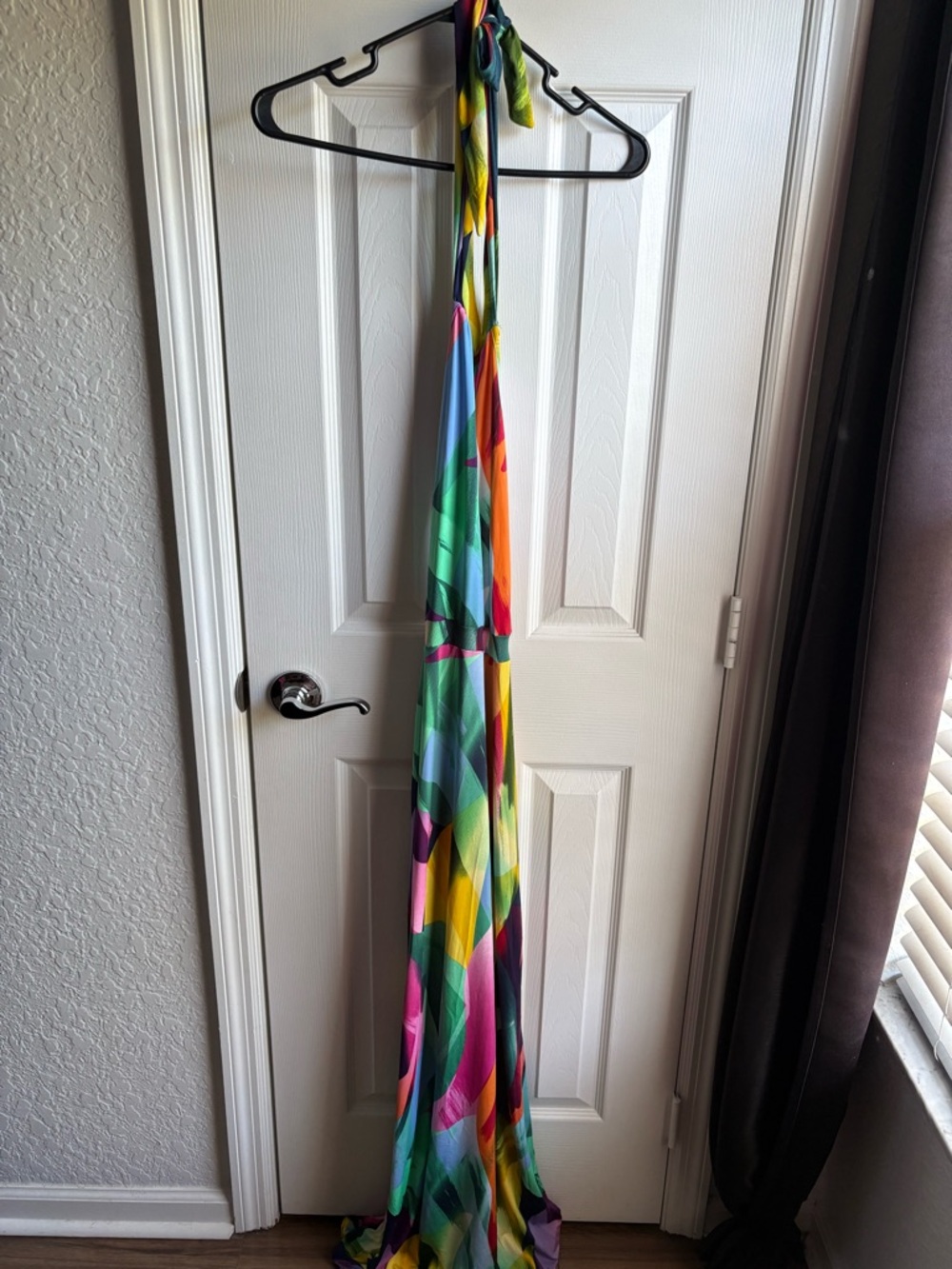 Vibrant Multi-Color Abstract Print Maxi Dress - Picture 3 of 3